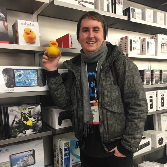 Meet your Posher, Kyle - Picture 1 of 1